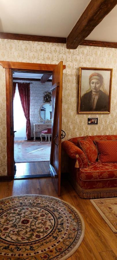 Hotel Fortetsya Hetmana Hatne 外观 照片