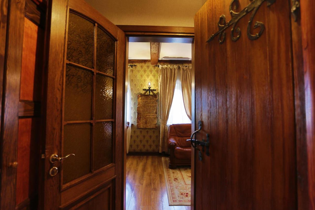 Hotel Fortetsya Hetmana Hatne 外观 照片